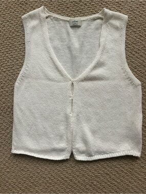 Aritzia Wilfred Basque Sweater Vest XS